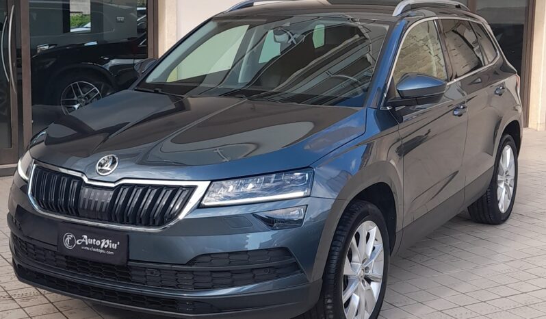 SKODA KAROQ 1.6 TDi 116cv SCR DSG STYLE pieno