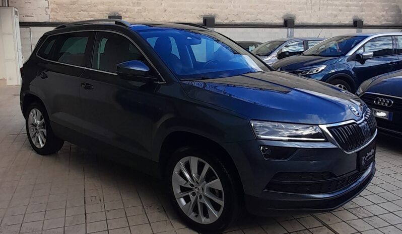 SKODA KAROQ 1.6 TDi 116cv SCR DSG STYLE pieno