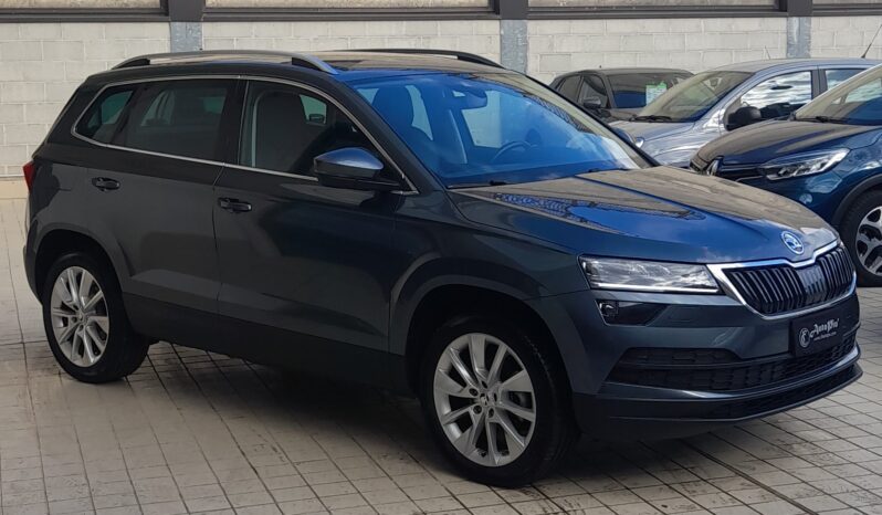 SKODA KAROQ 1.6 TDi 116cv SCR DSG STYLE pieno