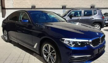 BMW SERIE 5 530d AUTO pieno