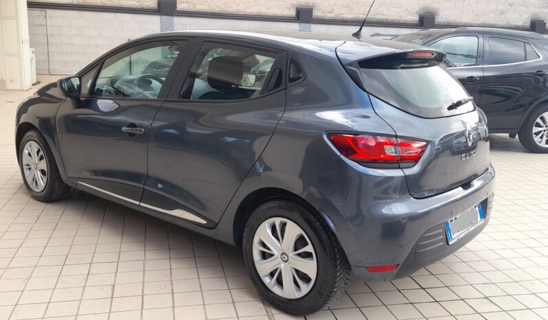 RENAULT CLIO 1.5 DCi 75cv ENERGY BUSINESS (ANCHE PER NEO PATENTATI) pieno