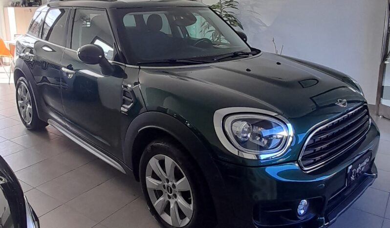 MINI COUNTRYMAN COOPER D AT pieno