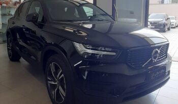 VOLVO XC40 D3 GEARTRONIC R-DESIGN AWD pieno