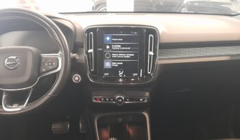 VOLVO XC40 D3 GEARTRONIC R-DESIGN AWD pieno