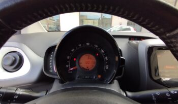 TOYOTA AYGO 1.0i VVT X-BUSINESS 5 PORTE pieno