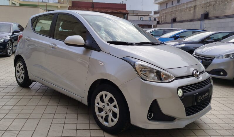 HYUNDAI i10 1.0i Mpi Login pieno